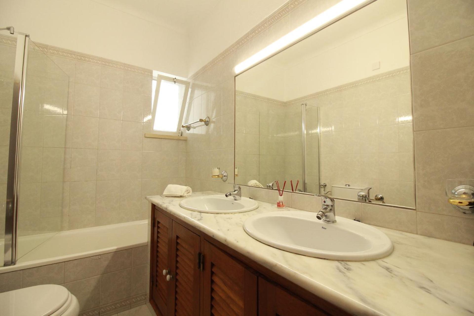 Porta 12 Appartement *
